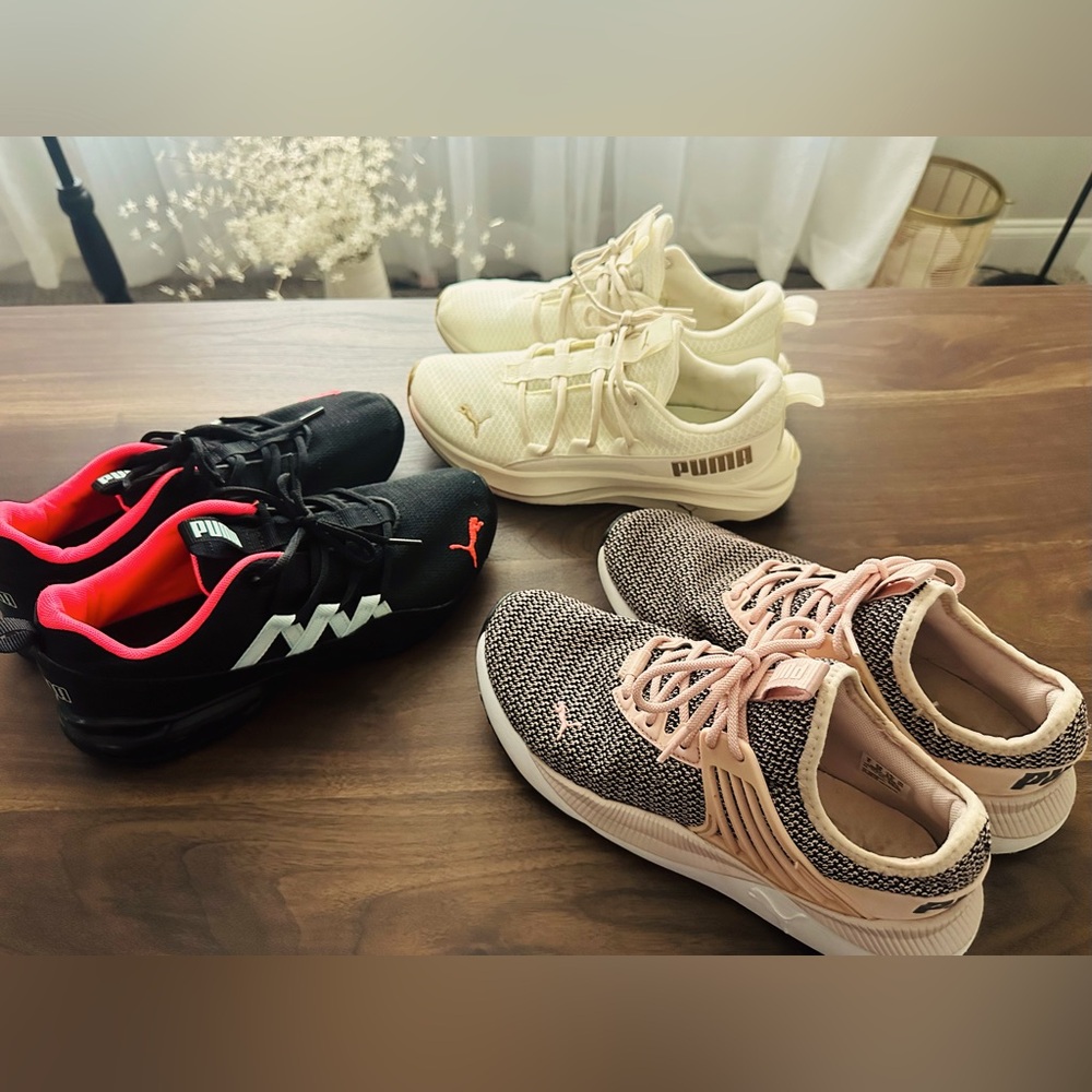 Size 8.5📏
Puma Sneakers, all like new!🤩
$125 for ALL THREE